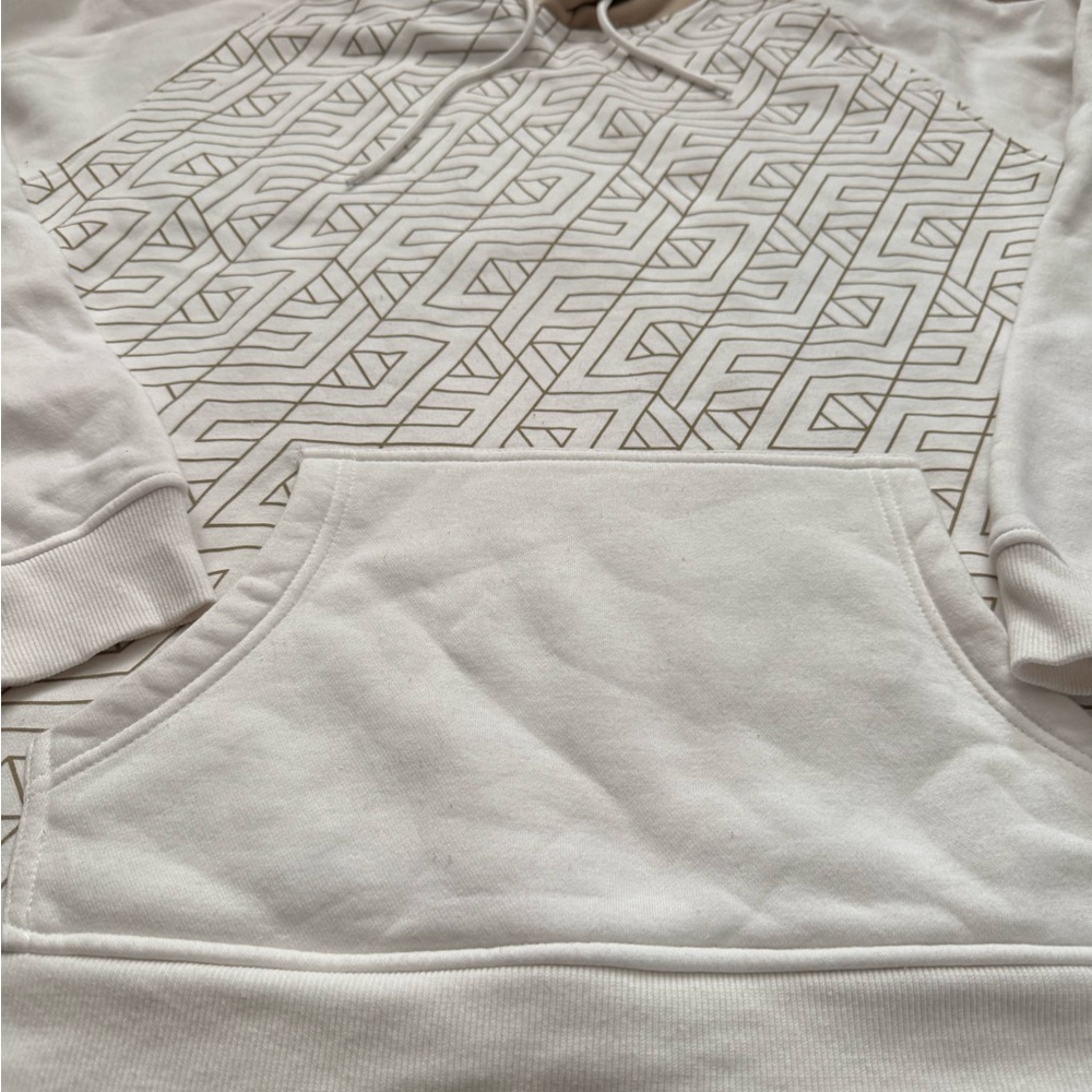 #105 FC CINCINNATI (FOR CINCY FOR CLUB) Stylish White and Tan Hoodie - Picture 9 of 16